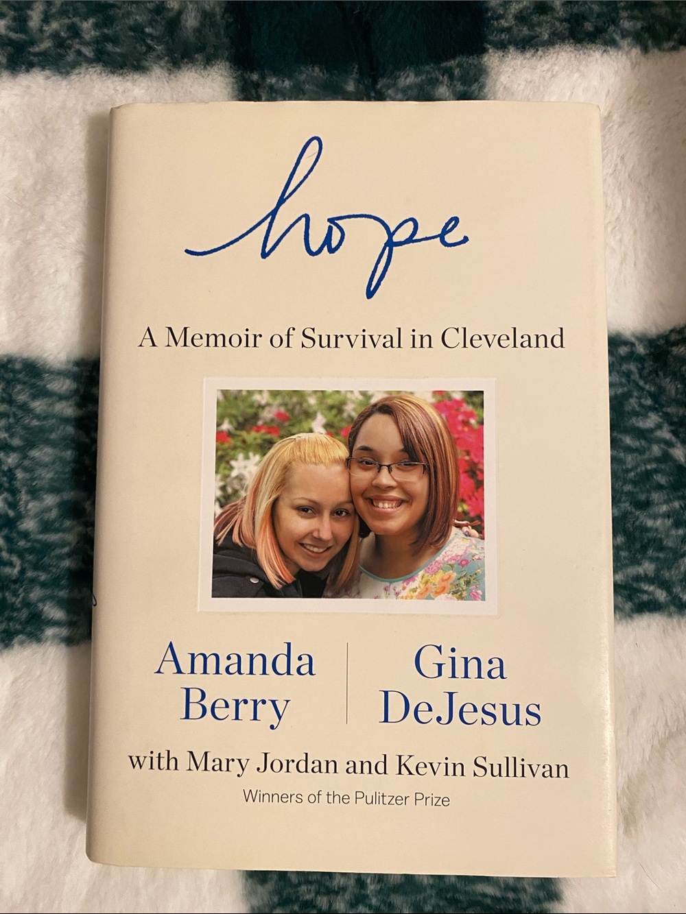 Hope: A Memoir of Survival in Cleveland Book true story
